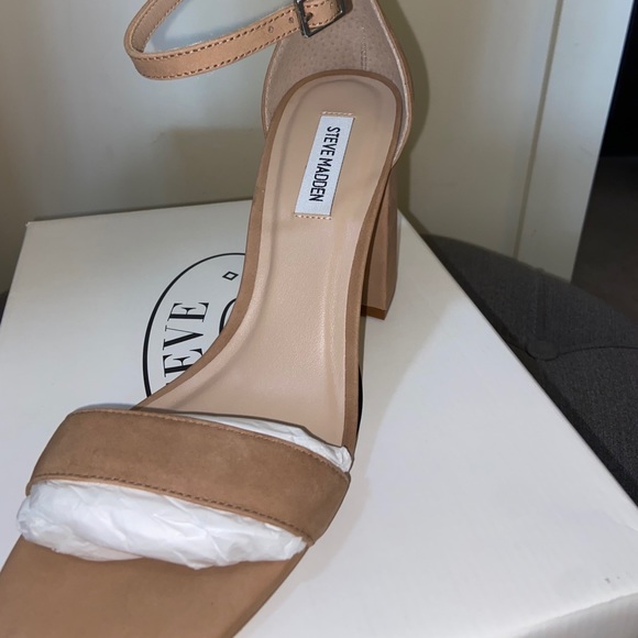 steve madden nude heels, NEVER WORN - Picture 1 of 2